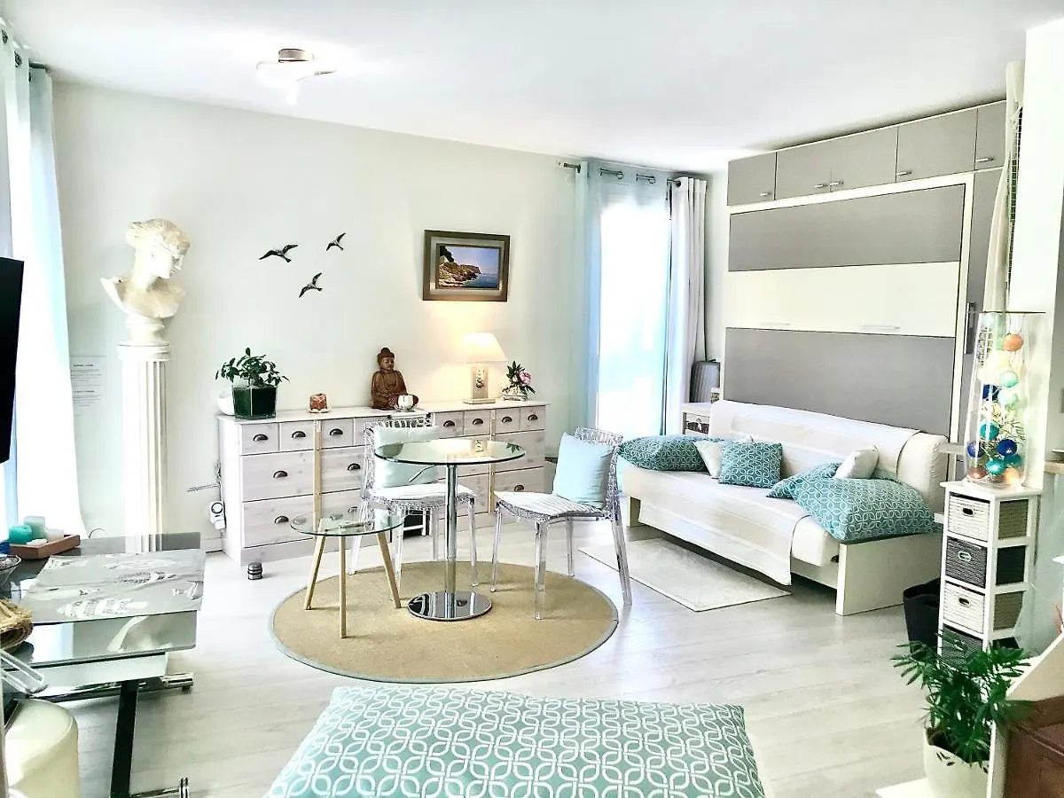 Ferienwohnung Antinea Cassis